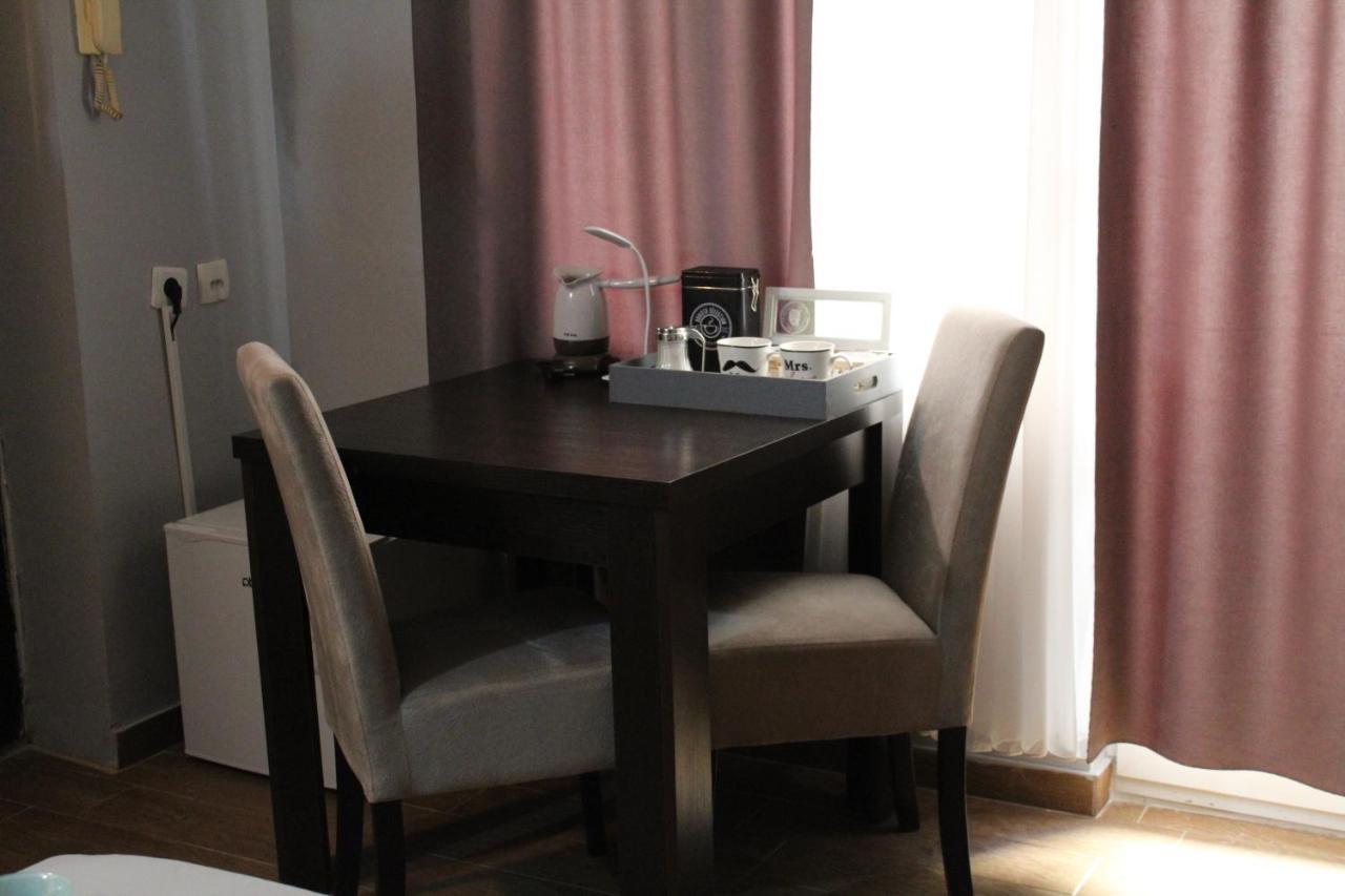 Apartman Daca Podgorica Luaran gambar