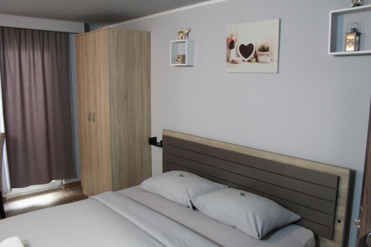 Apartman Daca Podgorica Luaran gambar